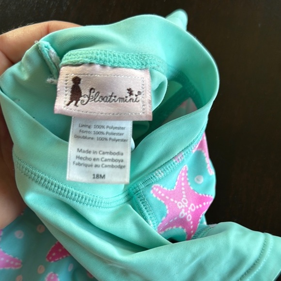 Floatimini Blue and Pink Rashguard Swimwear with Sun Protection - Picture 2 of 3